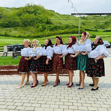 Evenimente Edelweiss Hotell Bogdan Vodă Eksteriør bilde