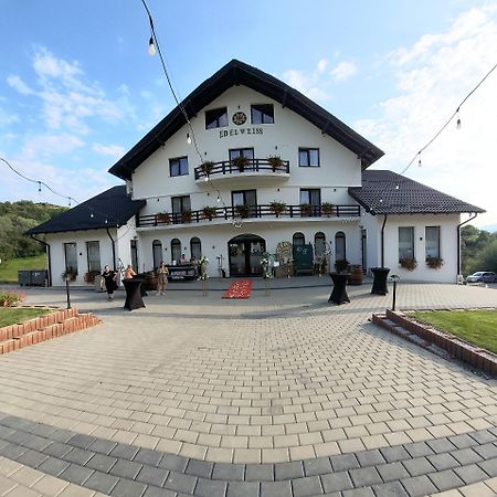 Evenimente Edelweiss Hotell Bogdan Vodă Eksteriør bilde