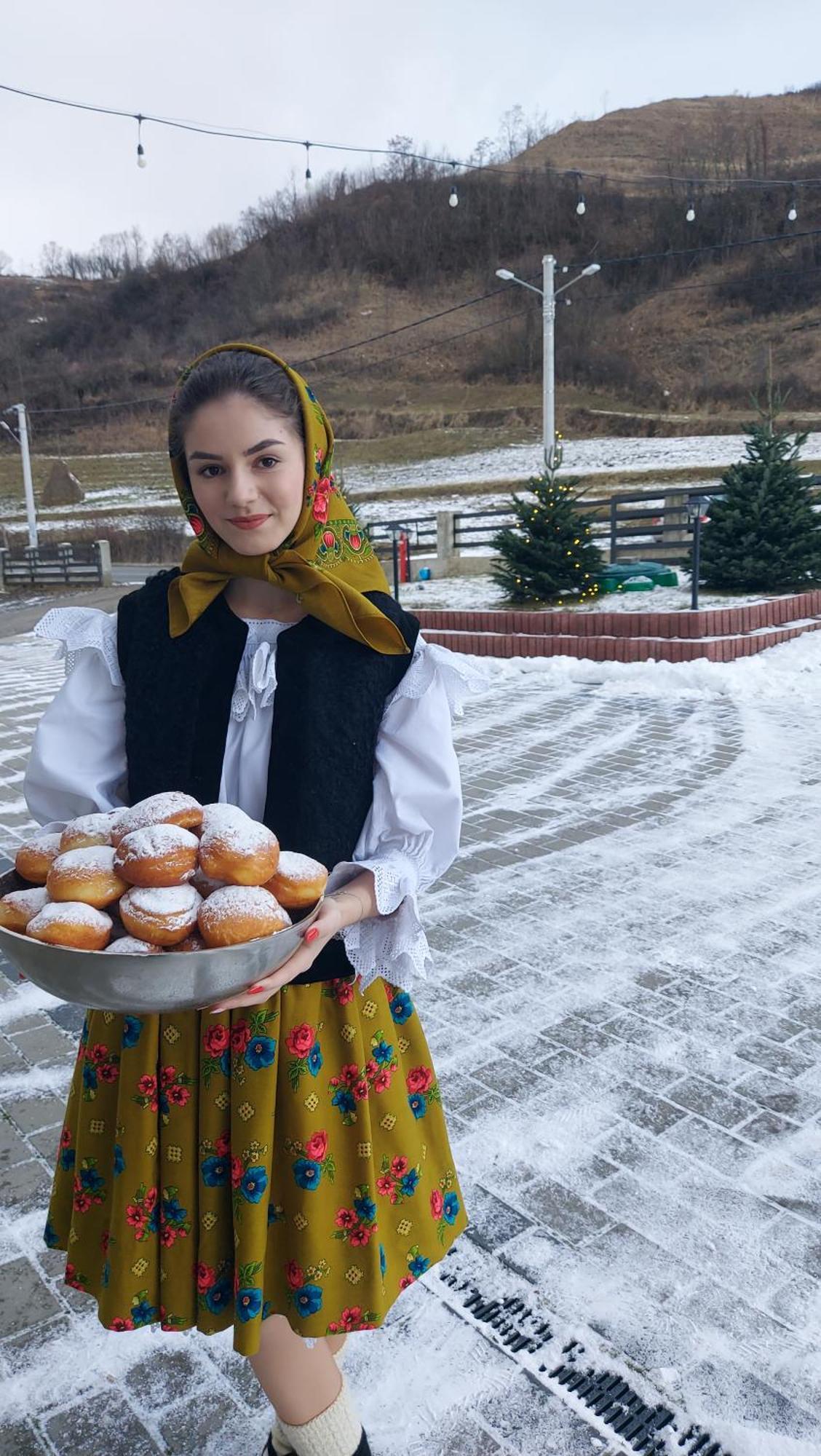 Evenimente Edelweiss Hotell Bogdan Vodă Eksteriør bilde