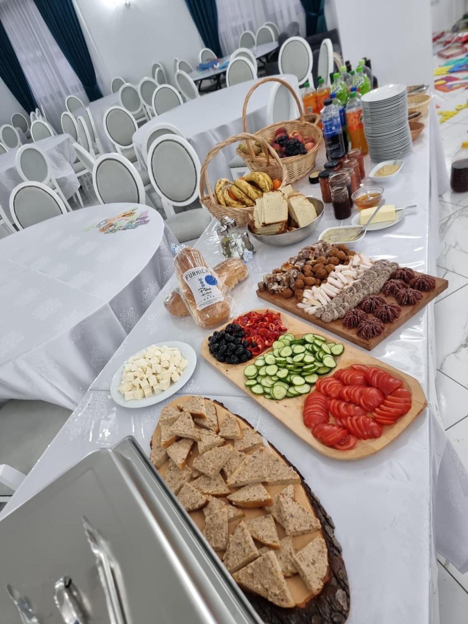 Evenimente Edelweiss Hotell Bogdan Vodă Eksteriør bilde